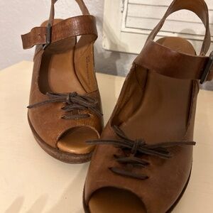 Korkease adorable wedges